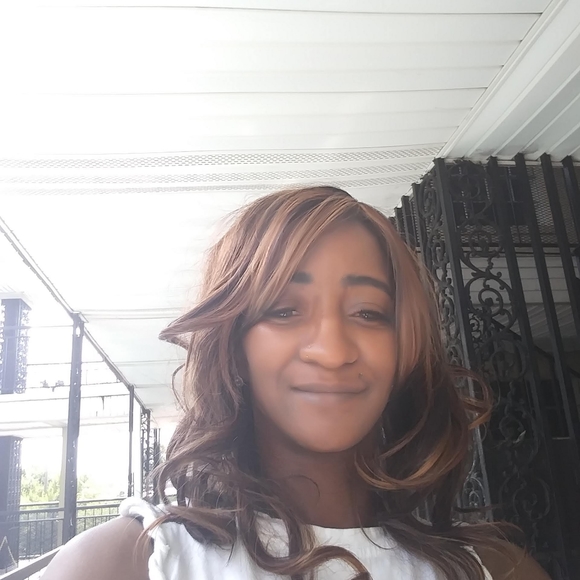 Meet your Posher, Kumari - Picture 3 of 3